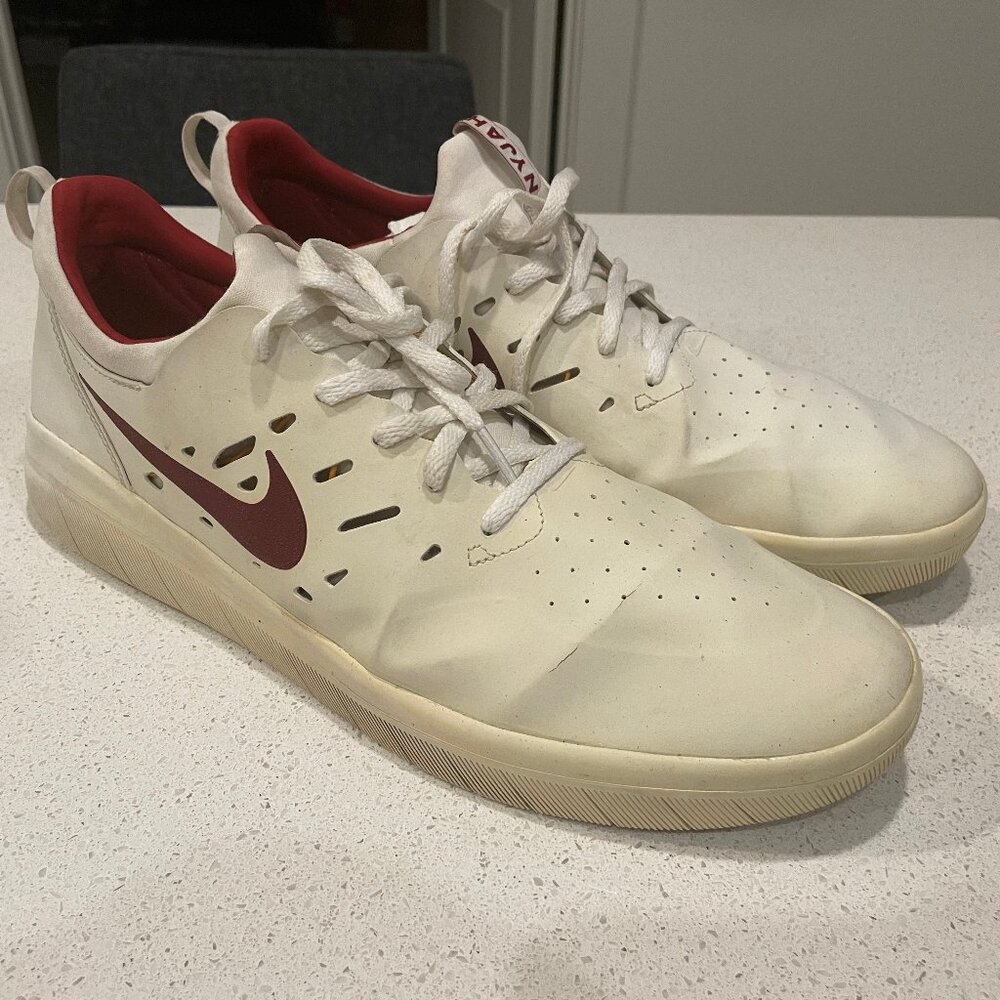 Nike SB Nyjah Free "Summit White / Team Crimson" - Size 13 - beaters